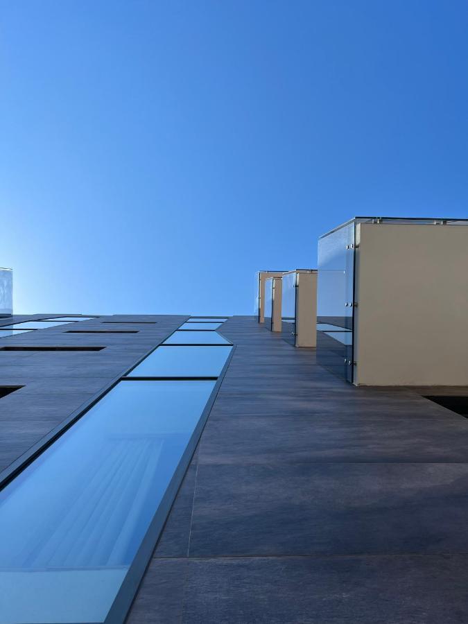 Glass House - Smart Rooms & Parking Lecce Extérieur photo