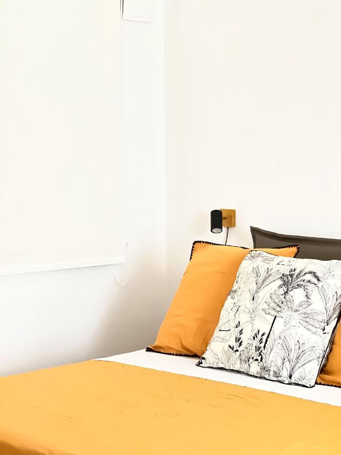 Glass House - Smart Rooms & Parking Lecce Extérieur photo