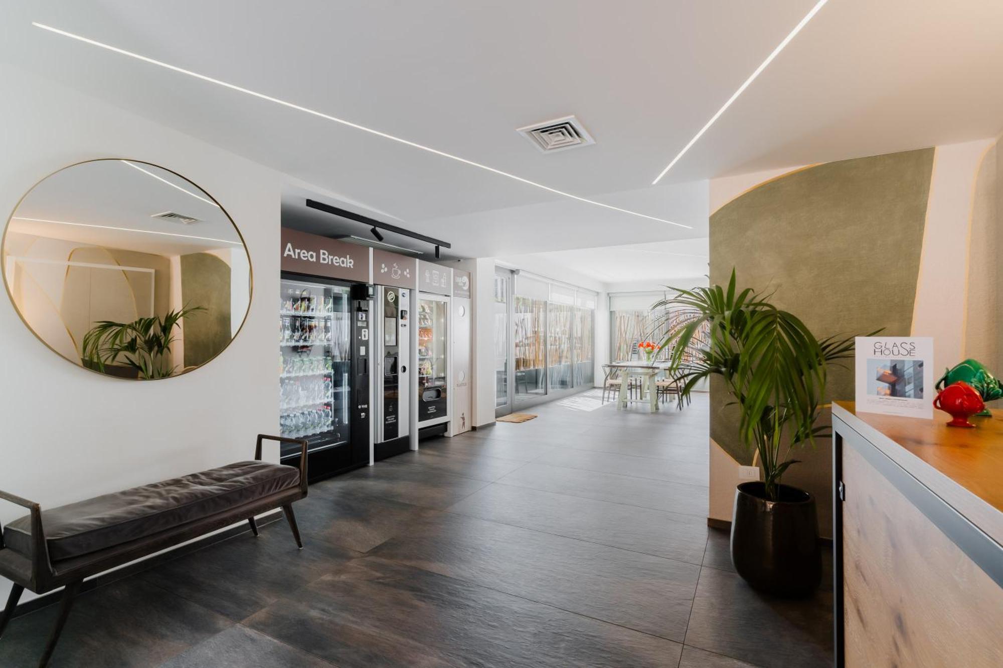 Glass House - Smart Rooms & Parking Lecce Extérieur photo